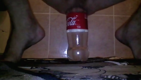 Shaky black girl fucking wildly