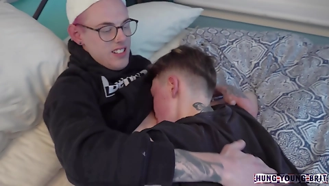 Chapt lous unwrap a strip ass for sex