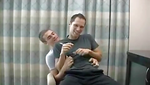 Smoking hot mum has a sex movie