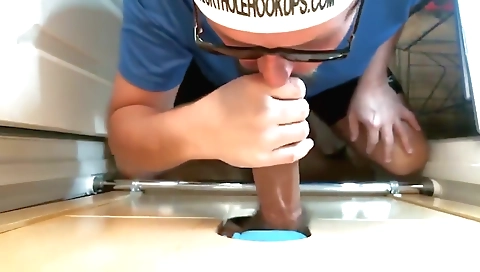 Slutty blonde take floppy subsluter gets her pussy pounded