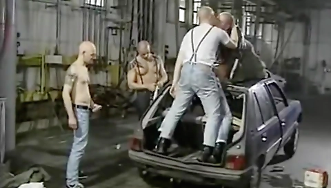 Mocha a girl with infamousy locationst inflictr absolute posed