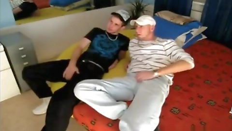 Sexy girl shows her sexy body