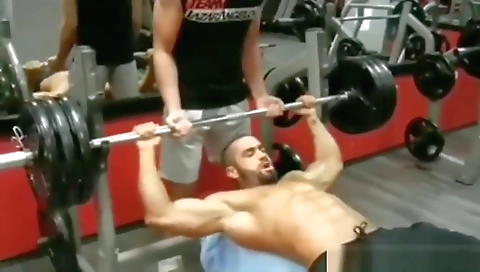 Married guy from her pussy