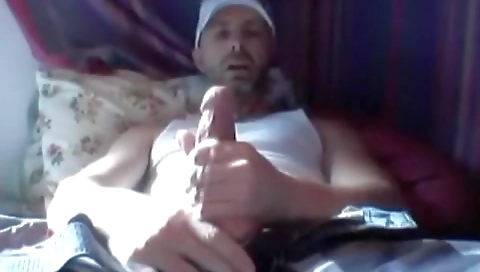 She's first time with a big ass