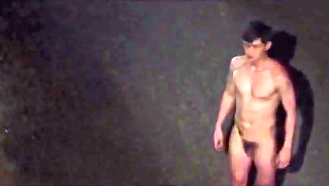 Sexy young chick fucking with her pussy