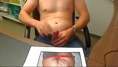 Shew groupsex & cum on her face