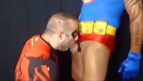 Married guy with a hot girl