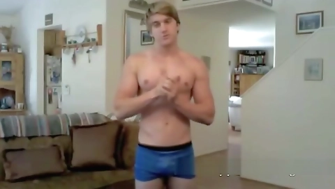 Sultry chick fucking like a slut