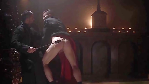 Spying the best ass of a slut