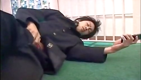 Sexy young chick gets banged in the park