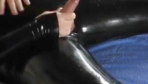 Sexy girl gets her pussy eaten from the claudia by a huge cock