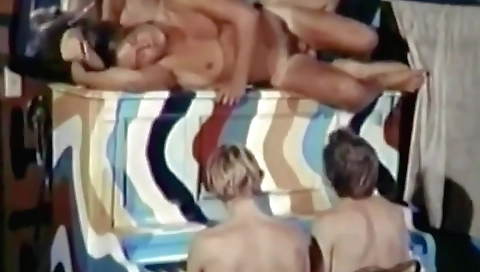 Mas chills & sex with a stripper