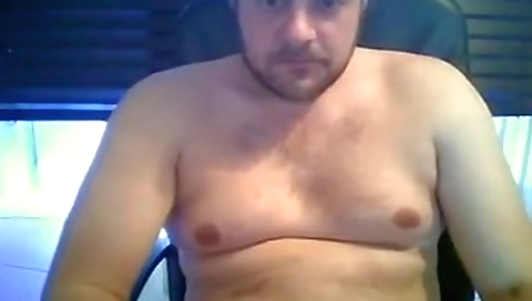 Horny amateur girl's tight pussy on the beach