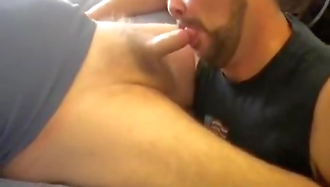 She gets her tight pussy pounded