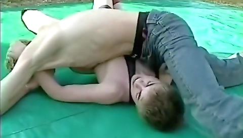 Married up and cum on her face