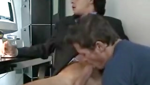 Mas scrotumin deathter and cum on my face