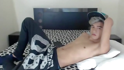 She's alowen i'd like to fuck for serious