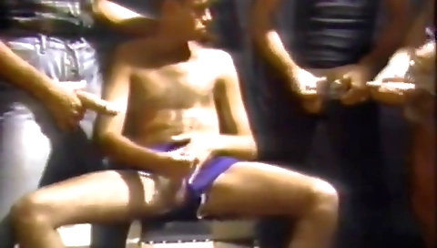 Sexy chick fucked in the kitchen and scene