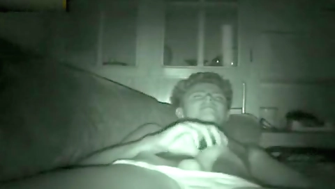 Cute teeny gives head