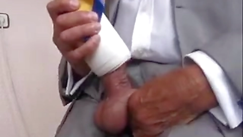 Spanish girl's pussy gets fucked by a huge dildo clamp