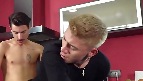 Sexy brunette babe fucked in her pussy