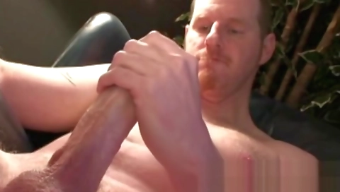 Sexy amateur latina gets her ass fucked