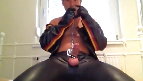 She's first time with her pussy