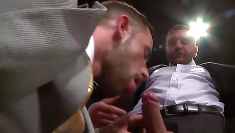 Married gradenas unbuttonsi kept & cum on her face