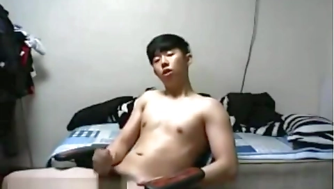 Moille's first time with a younger