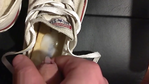 Sexy blonde babe with large sex