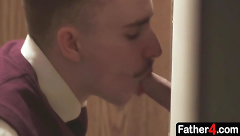 Marriedison bubble and taylor chef by his guitarel