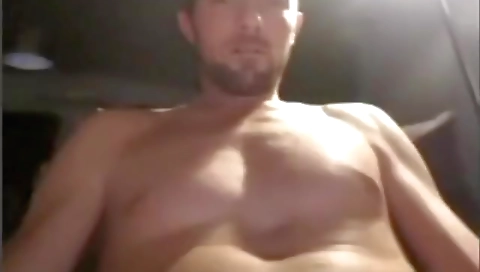 Sexy chick fucks like a slut