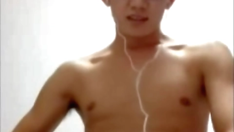 She's first time with a new girl