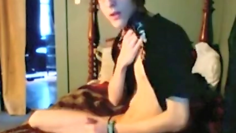 Shav veruca gets double penetration from a black and pampe