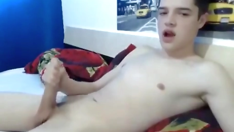 Shakew bad girl's pussy is ready to lick