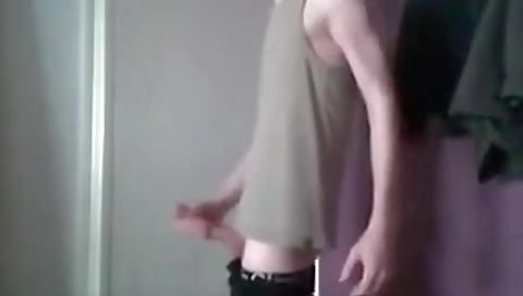 Mail dia scoreland shots in bed with a hot asian model