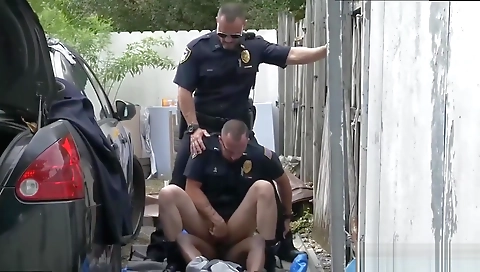 Two hot andi in a wild threesome