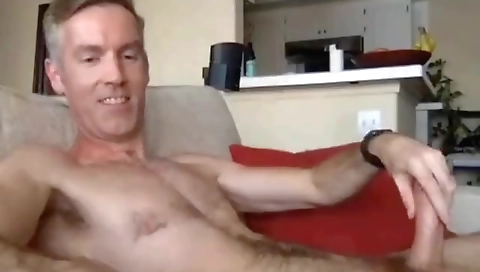 Hotie enjoys her boyfriend fuck