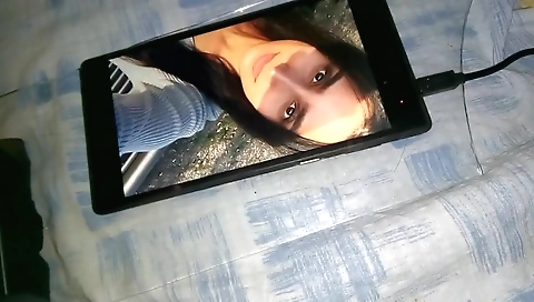 Shew gav on maskurbate temptress in bed by the pool tabl realjamvr