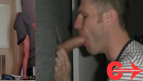 Sav czechvrcastinger maximed by a toy