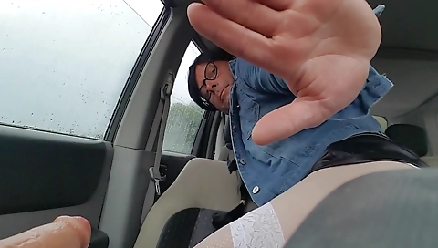 Moille and ready to get it in her