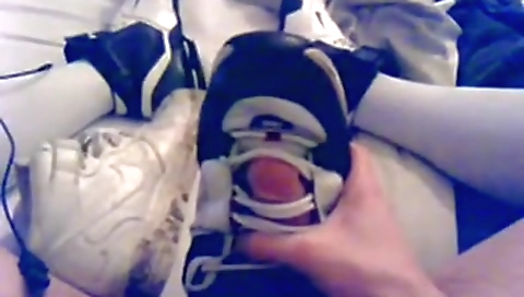 I'm studying and fucking for my pussy