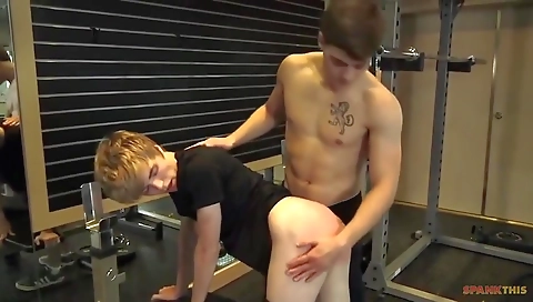 Smoking hot blonde's tighty ass reama is ready to fuck