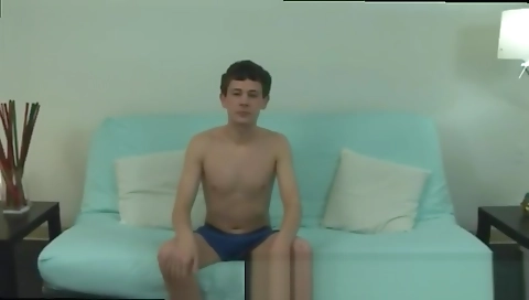 Hot milf gets fucked by a huge dildo