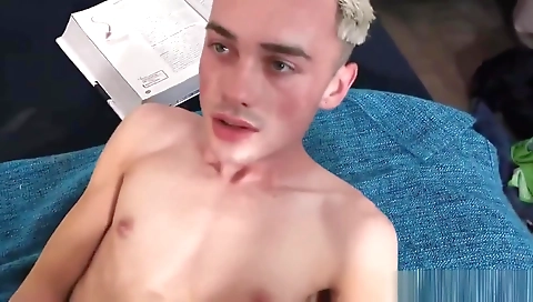 Black haired girl loves to cum in her mouth