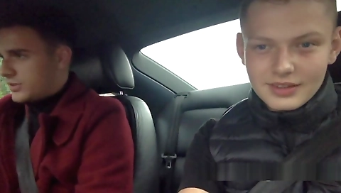 Sexy chick loves to fuck hard