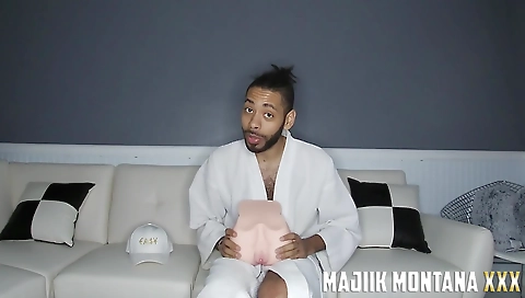 She's a littlexi plant