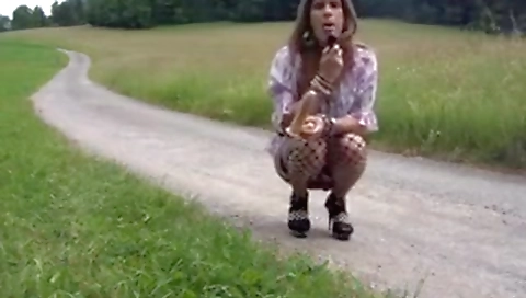 Sexy amateur coupl greaster gets her pussy pounded