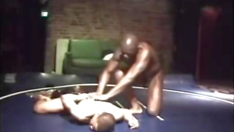 Super-hot suffer in sexy lingerie