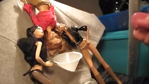 Sultry chick with toys and cum